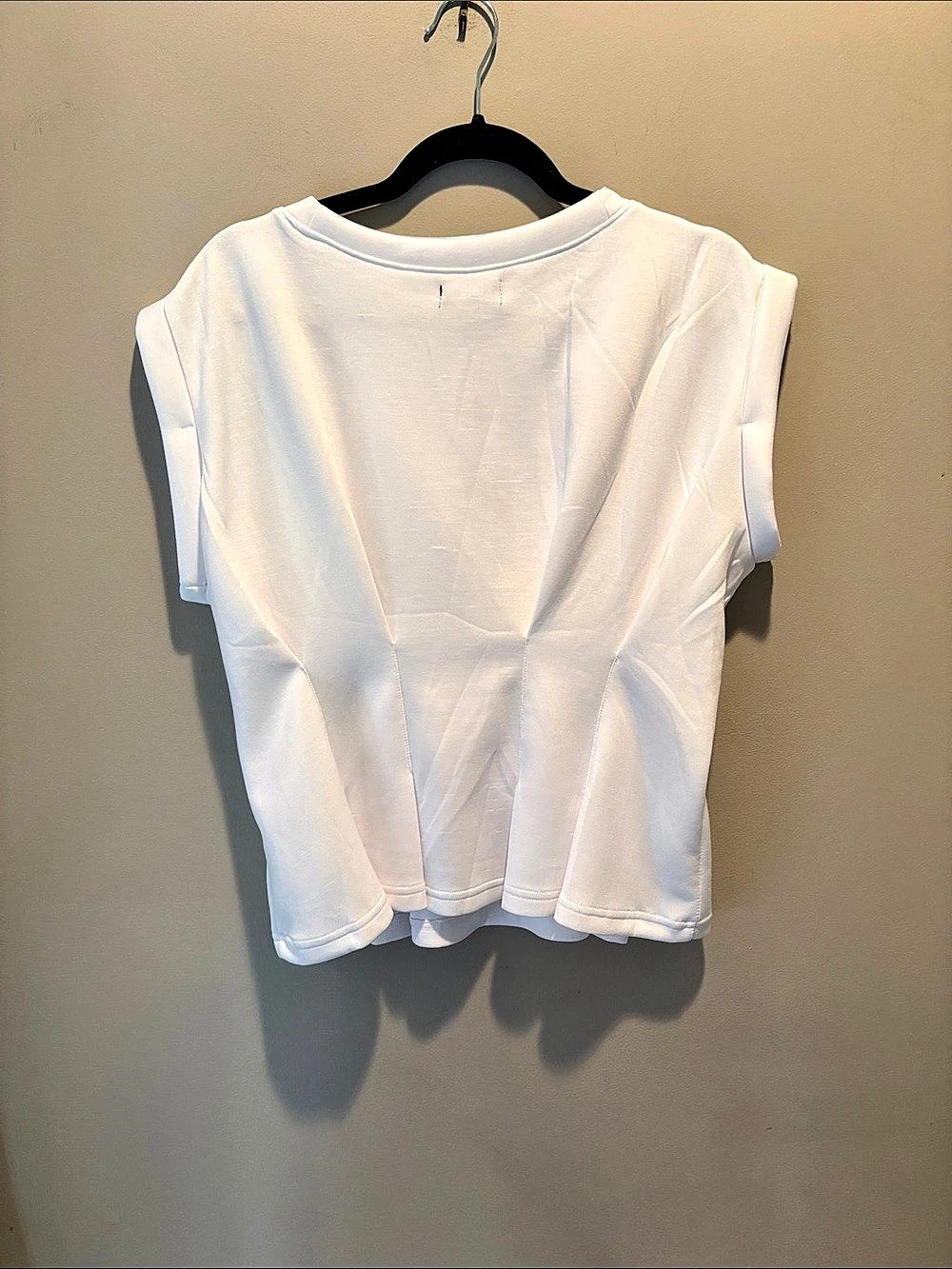 Express Short Sleeve Top in White Size Medium Like New with tags